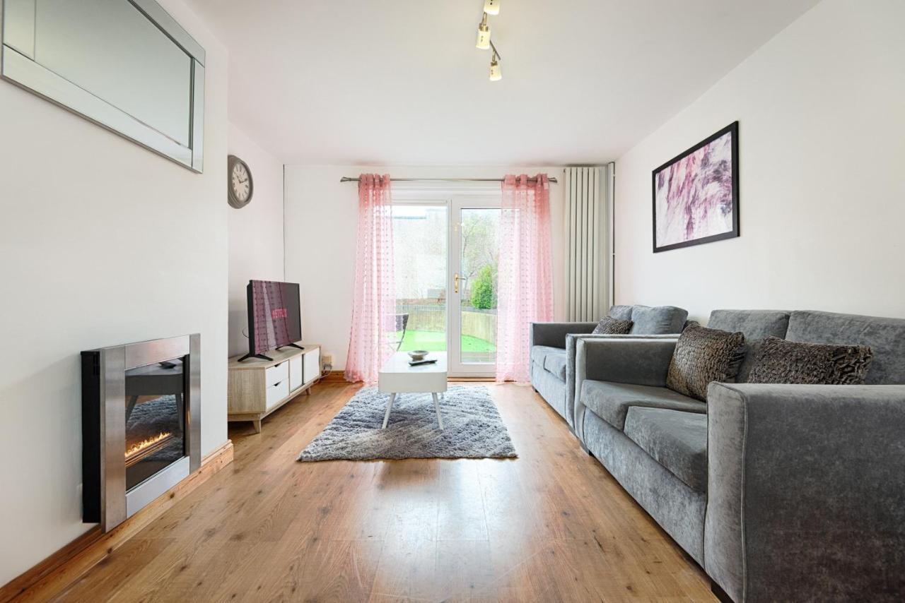 Private Parking, Garden, Close To Beach! Swansea Exterior foto