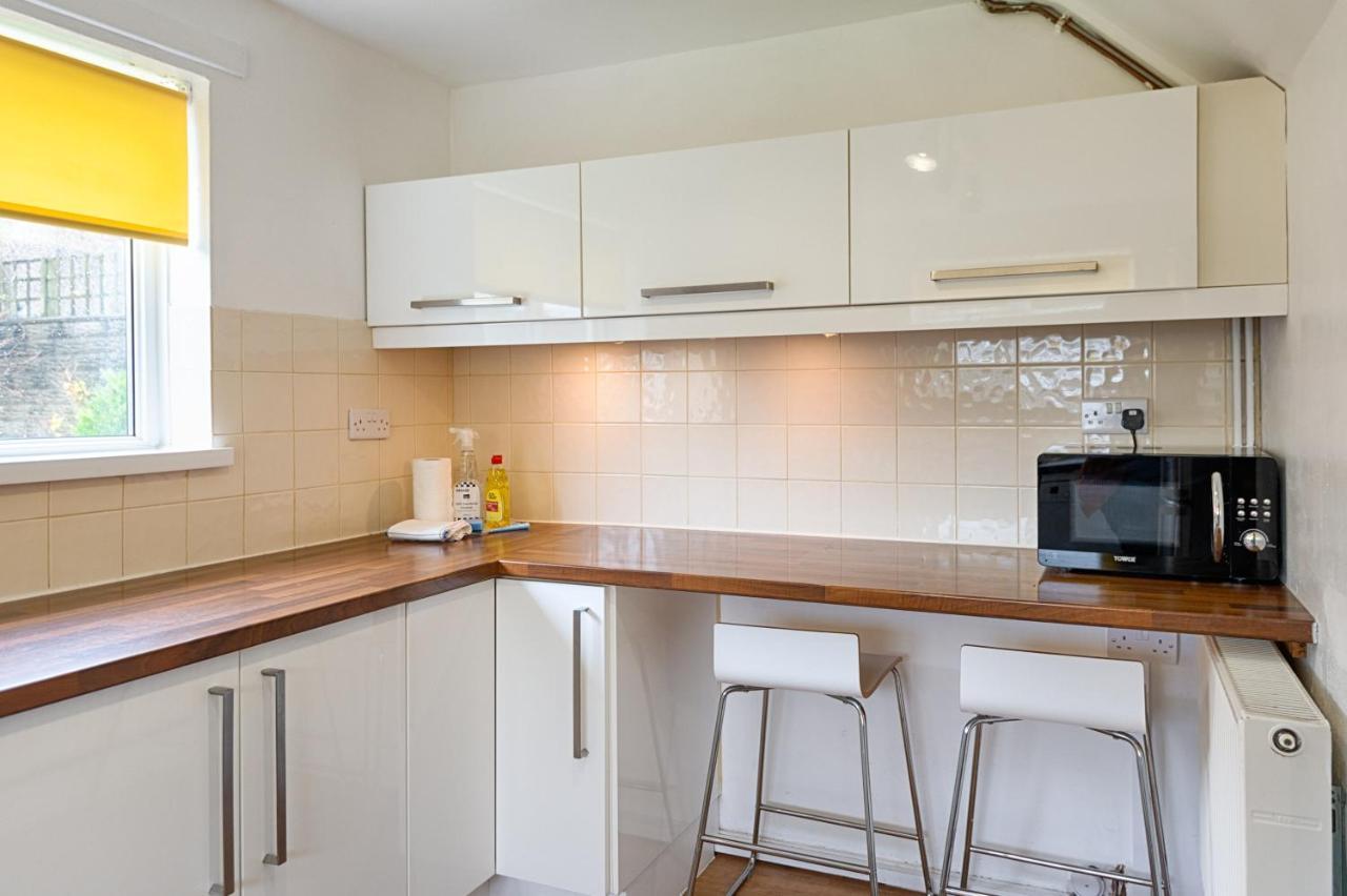 Private Parking, Garden, Close To Beach! Swansea Exterior foto